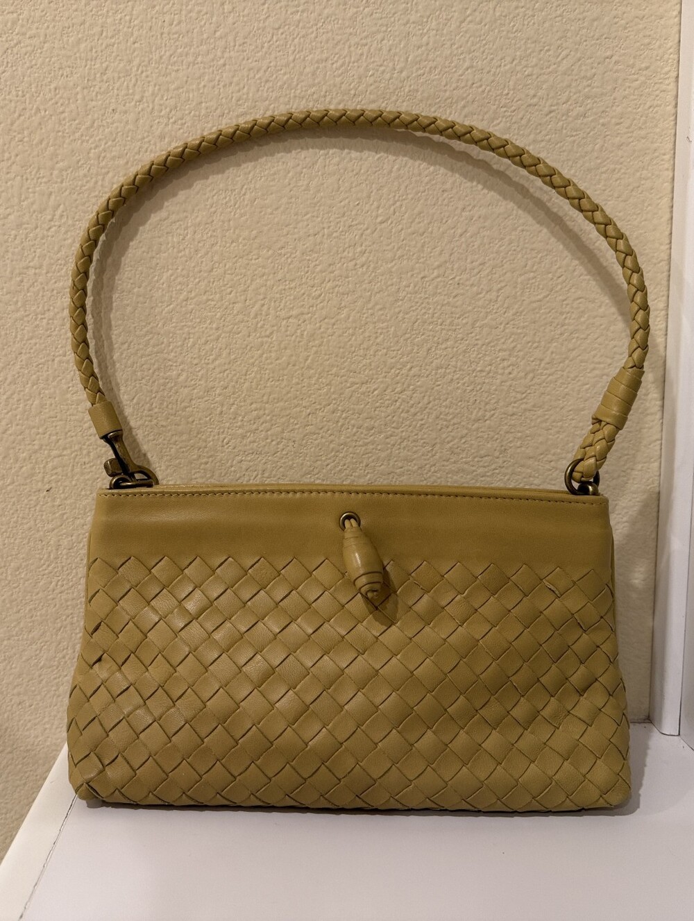 Bottega Veneta Intrecciato Shoulder Bag Woven Leather Frame Pochette Yellow